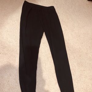black leggings